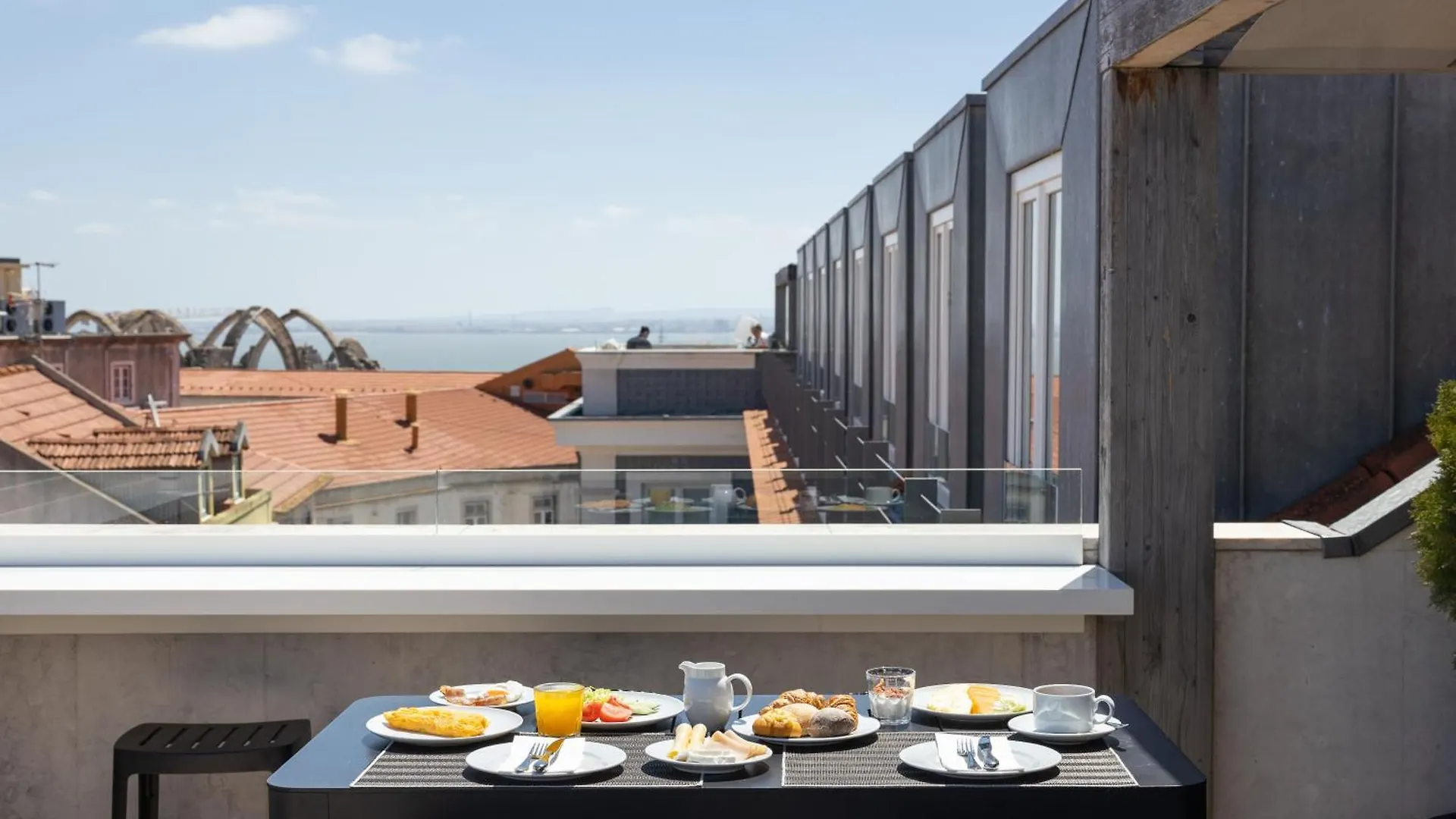 Lisboa Pessoa Hotel  Lisbon