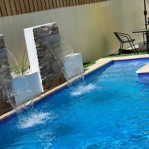 b-6-apartamento-tipo-villa-piscina-bbq-acogedor-en-las-montana.comcaribbean.com/