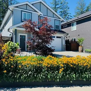 https://a-cozy-family-get-away-suite-in-south-nanaimo.richmond-hotels.com