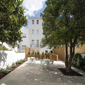 Apartment Cozy Graca, Lisbon