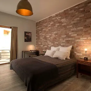 https://ivens-residence.madeira-islandshotels.com